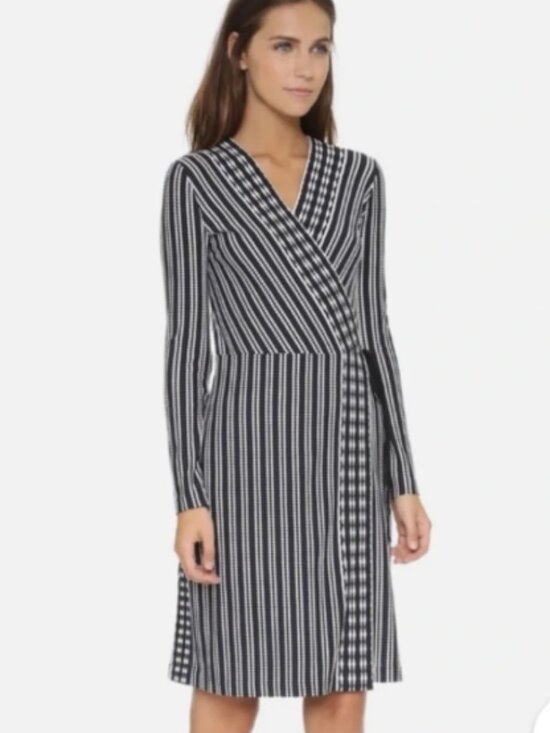Tory Burch Dresses & Skirts - Tory Burch Oxford Navy Stripe Long Sleeve Jacquard Wrap Stretch knit Dress M